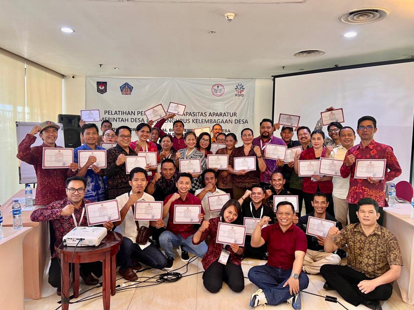 Pelatihan Peningkatan Kapasitas Aparatur Desa